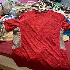 Mens active wear shirt old navy brand